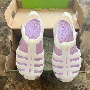 New in box! Crocs Toddler Isabella Glitter Fisherman Sandal